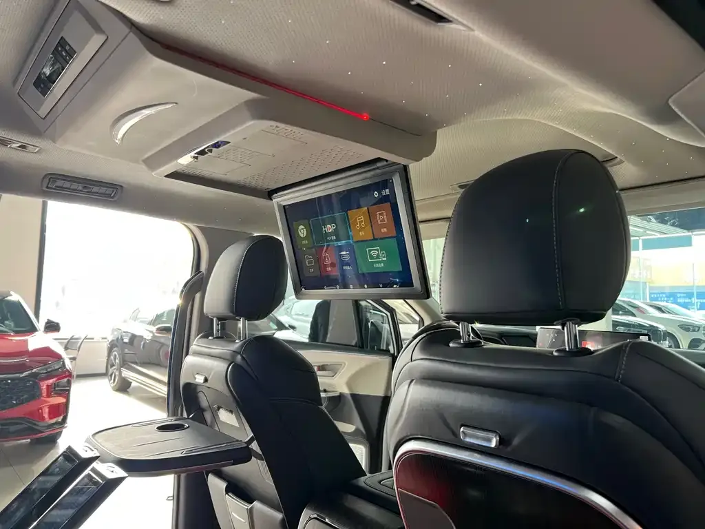 Toyota Sienna 2023 из CN, фото 10
