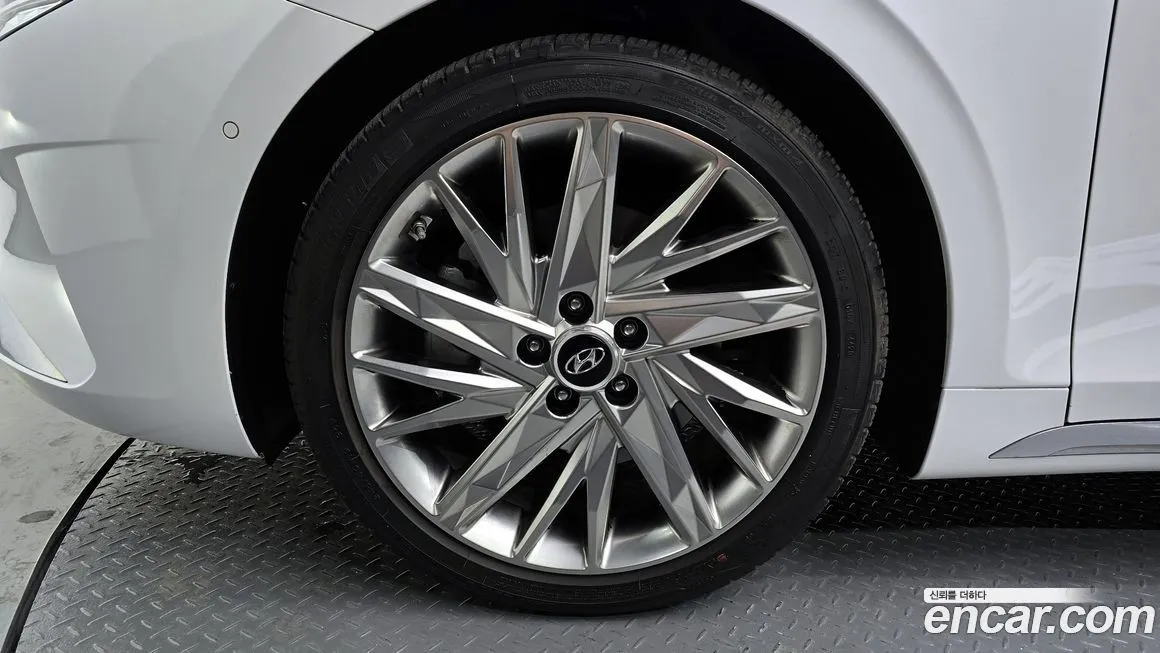 Hyundai Grandeur — фото 10