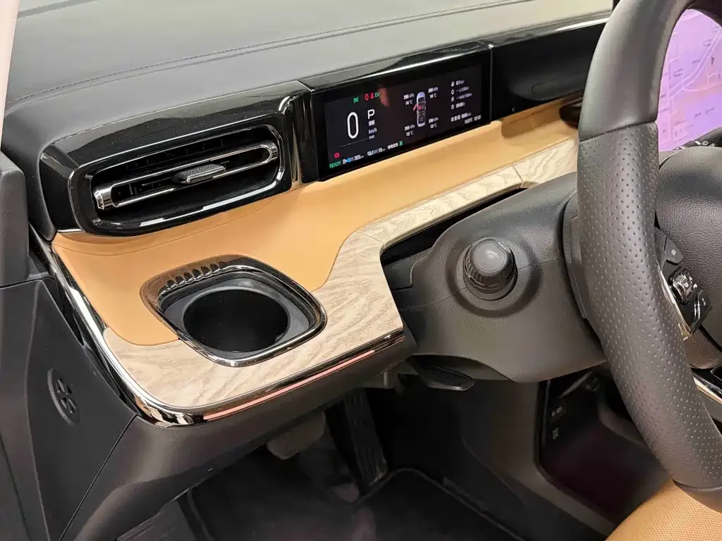 GAC Motor E8 Hybrid 2025 из CN, фото 10