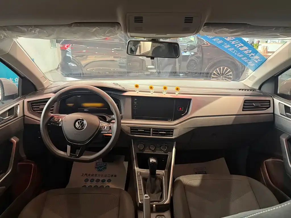 Volkswagen Polo 2023 из CN, фото 9