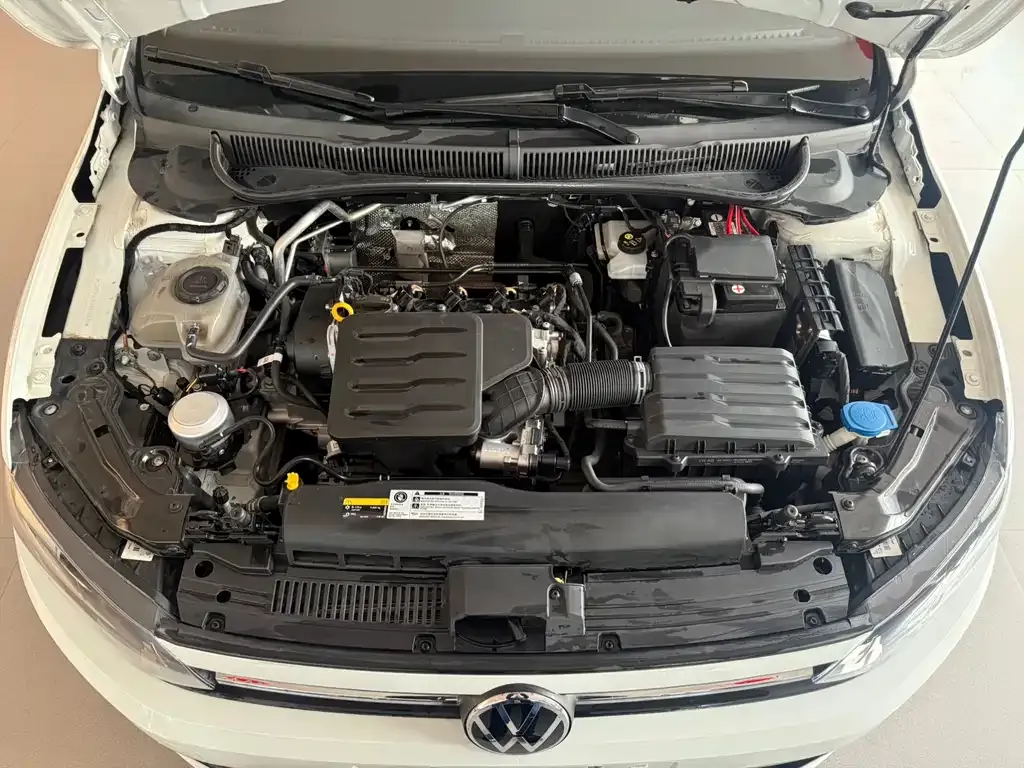 Volkswagen Polo 2023 из CN, фото 7