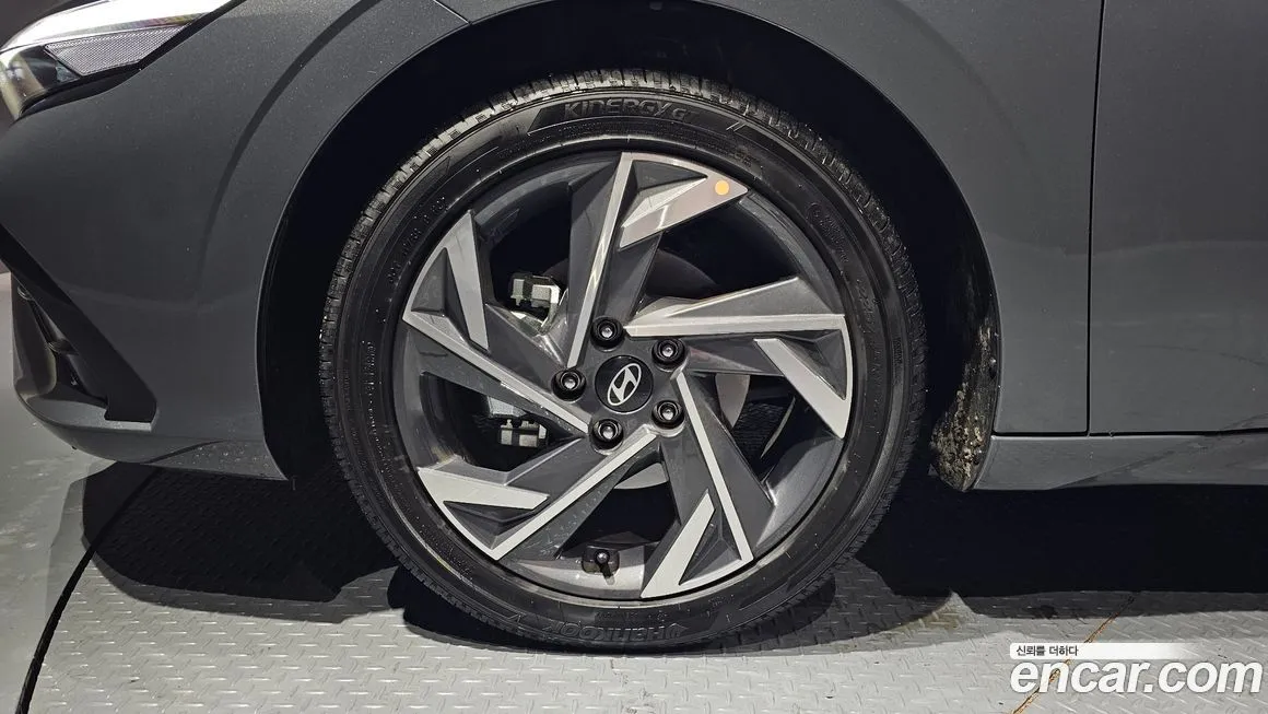 Hyundai AVANTE — фото 9