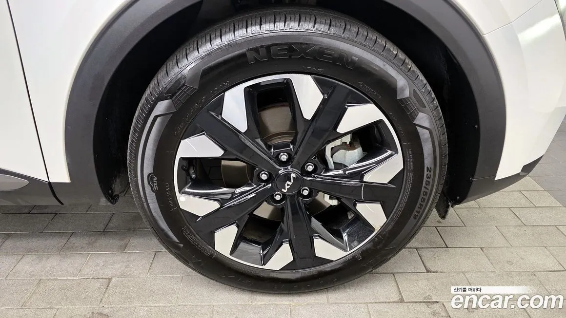 Kia Sportage — фото 7