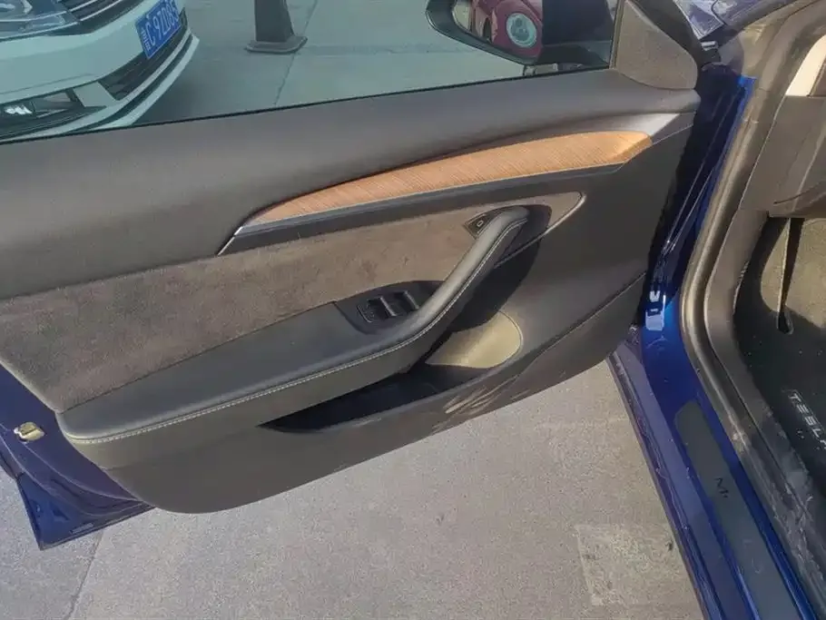 Tesla Model 3 2021 из CN, фото 8