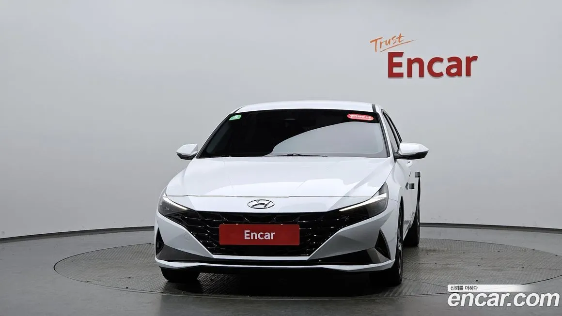 Hyundai AVANTE — фото 3