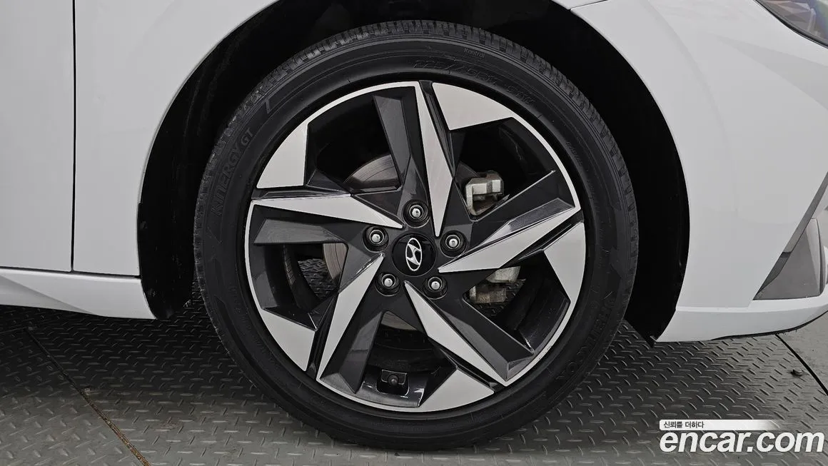 Hyundai AVANTE — фото 6