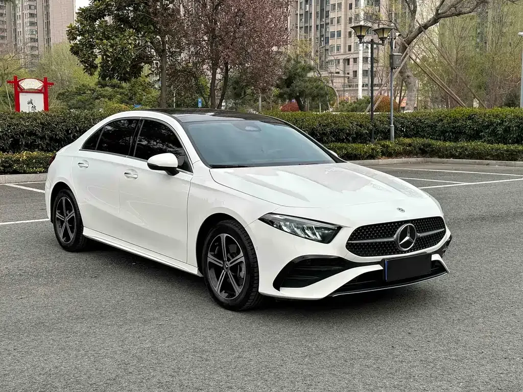 Mercedes-Benz A-Class — фото 10