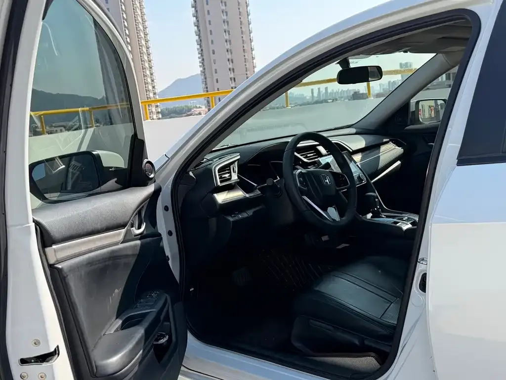 Honda Civic 2021 из CN, фото 6