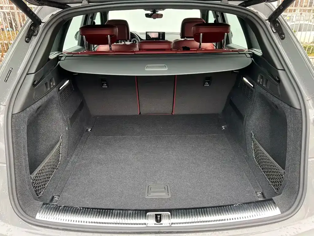 Audi Q5L 2024 из CN, фото 5