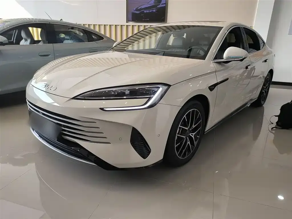 BYD Seal 07 DM-i 2025 из CN, фото 10