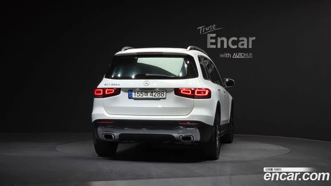 Mercedes-Benz GLB-Class — фото 2