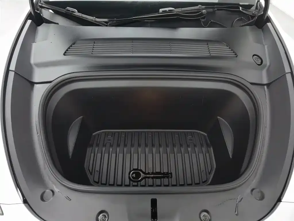 Tesla Model Y 2022 из CN, фото 8