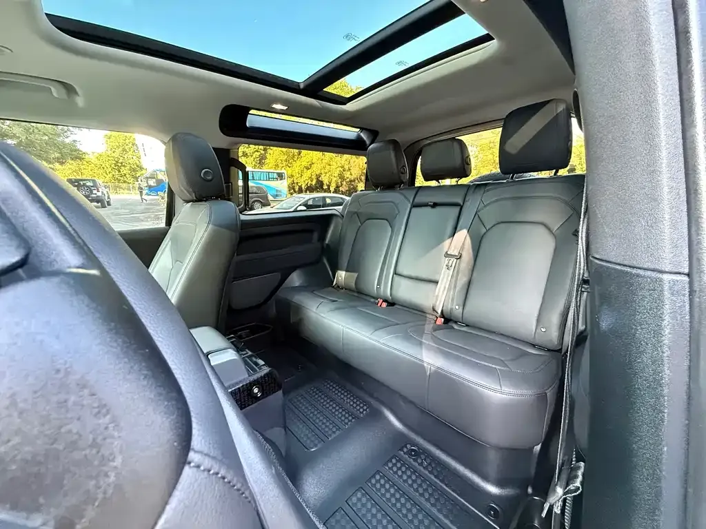 Land Rover Defender 2022 из CN, фото 7
