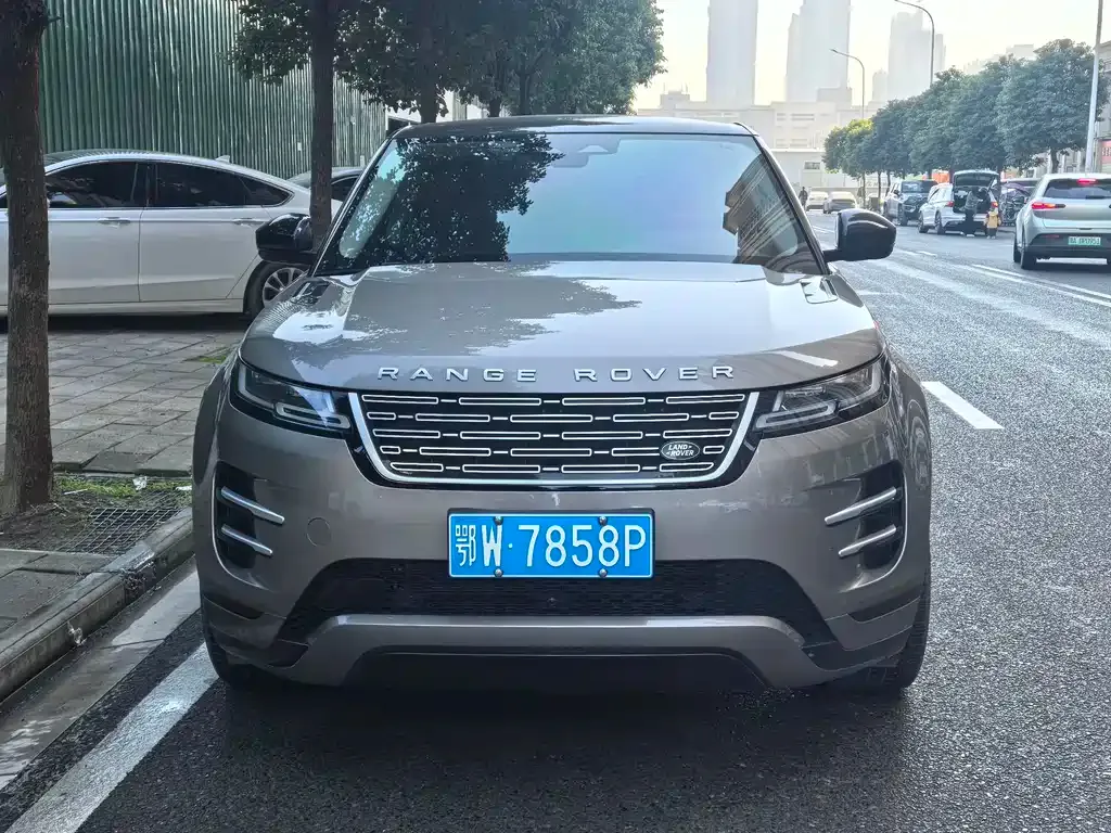 Land Rover Evoque 2024 из CN, фото 2