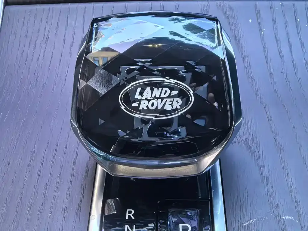 Land Rover Evoque 2024 из CN, фото 5