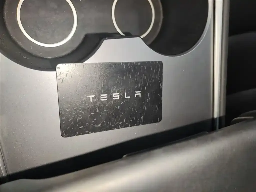 Tesla Model Y 2024 из CN, фото 3