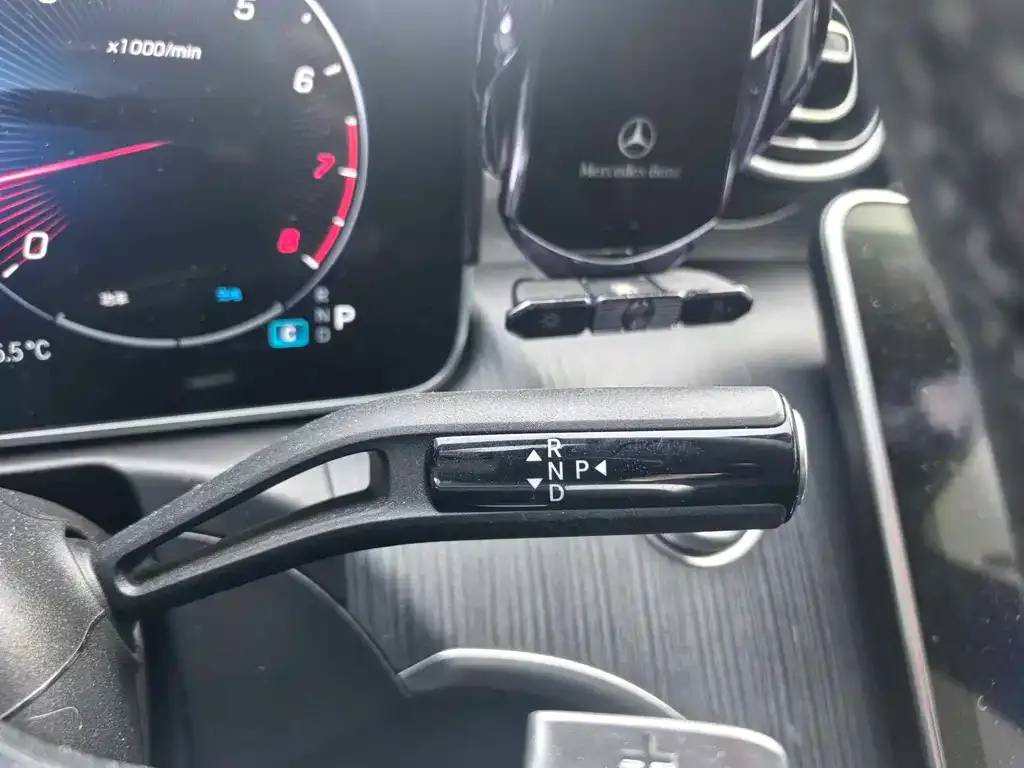 Mercedes-Benz C-Class 2024 из CN, фото 3