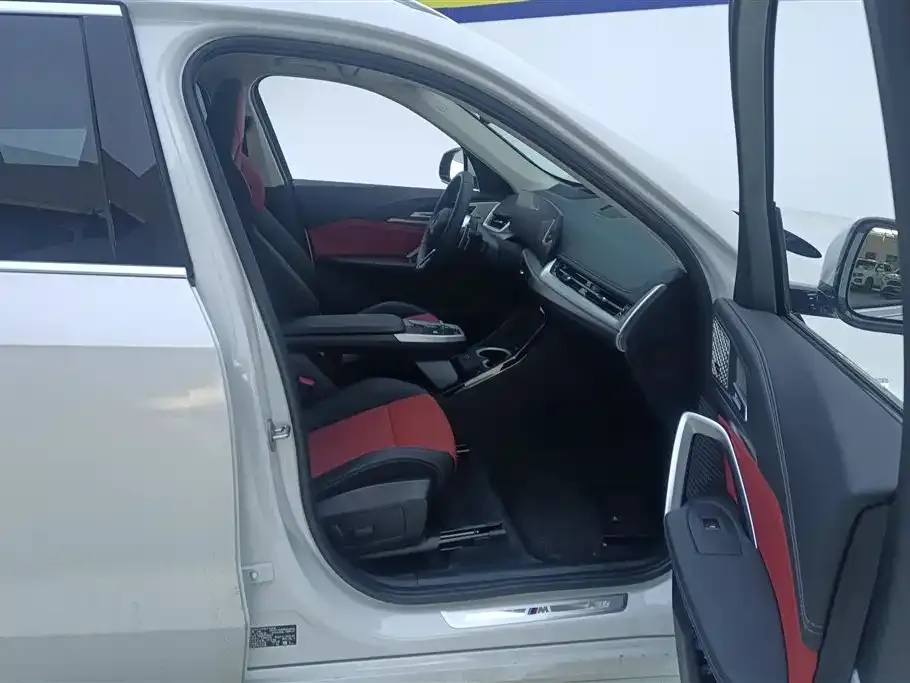 BMW X1 2024 из CN, фото 9
