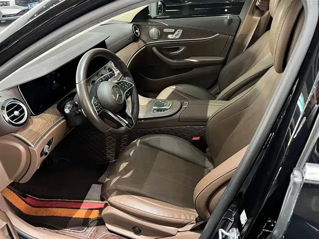 Mercedes-Benz E-Class 2022 из CN, фото 8