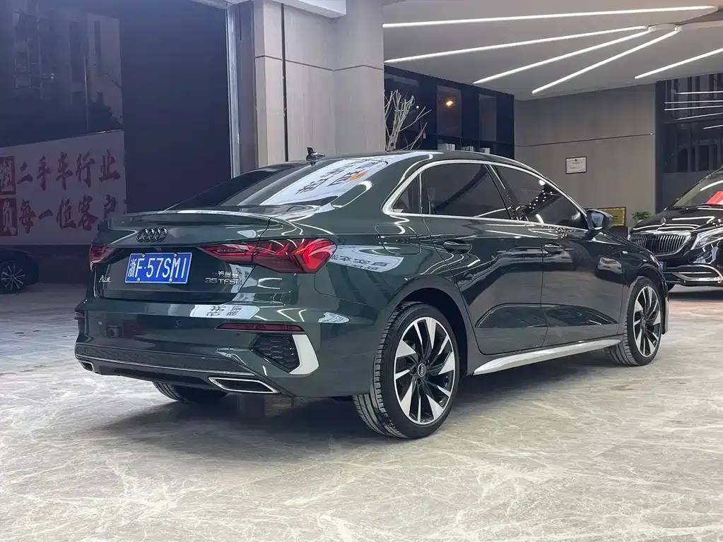 Audi A3 2023 из CN, фото 6