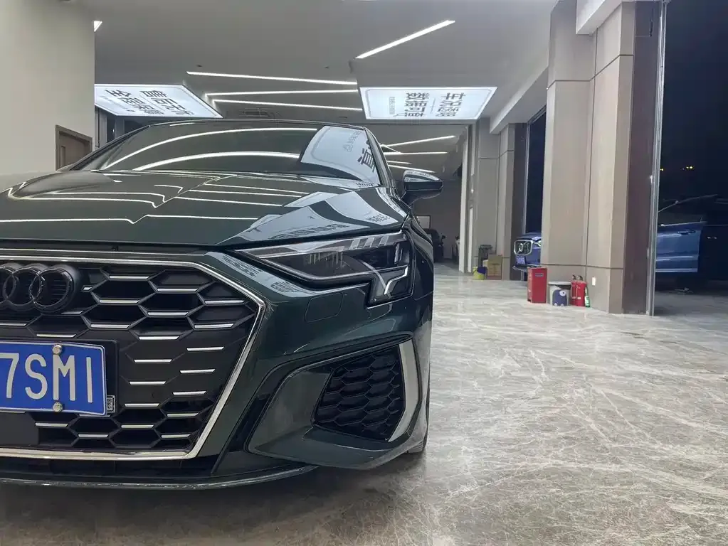 Audi A3 2023 из CN, фото 3