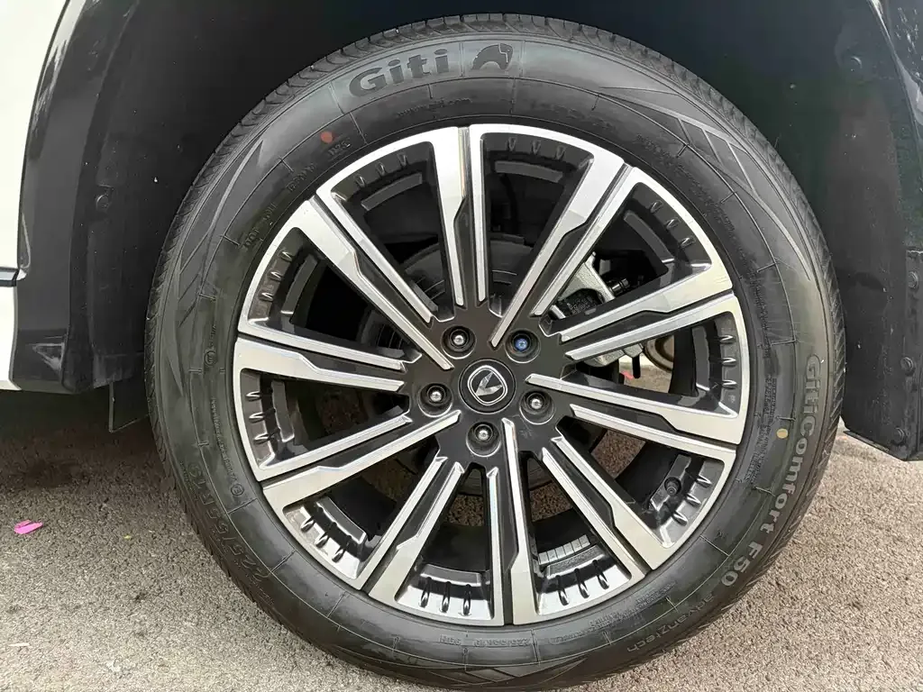 Changan CS75PLUS — фото 2