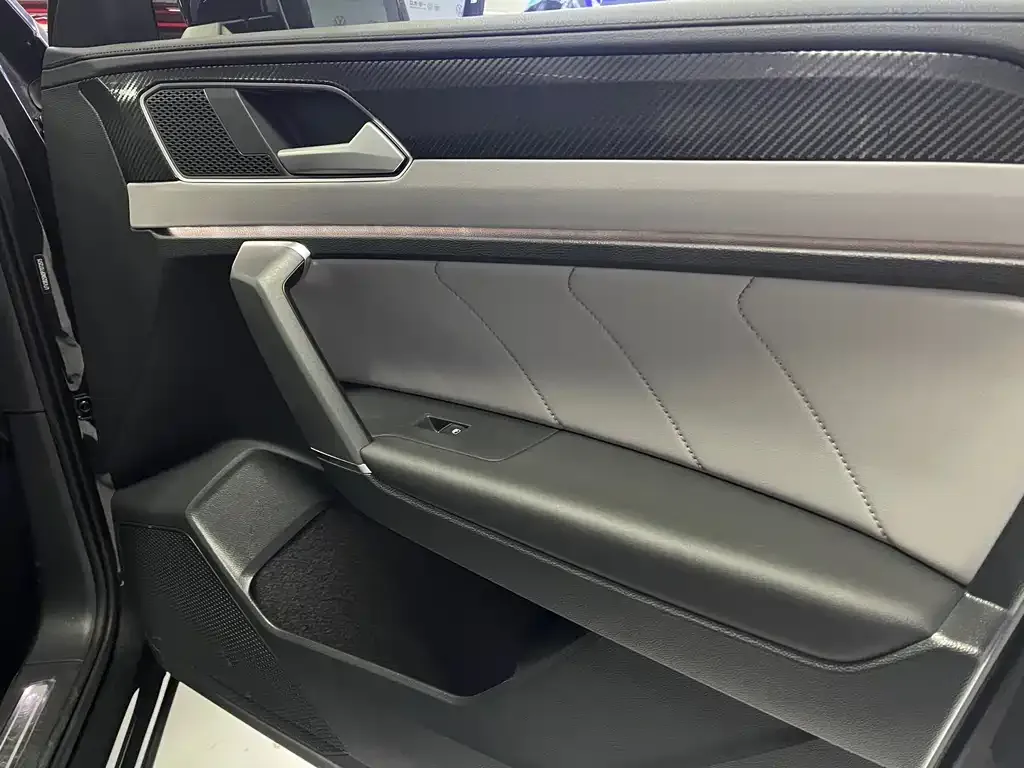 Volkswagen Tayron 2023 из CN, фото 6