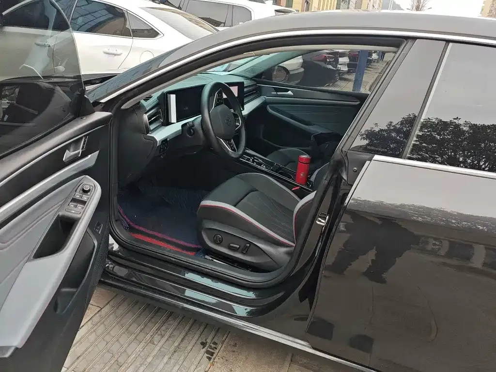 Volkswagen Lamando 2023 из CN, фото 7