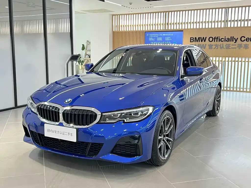 BMW 3 Series — фото 1