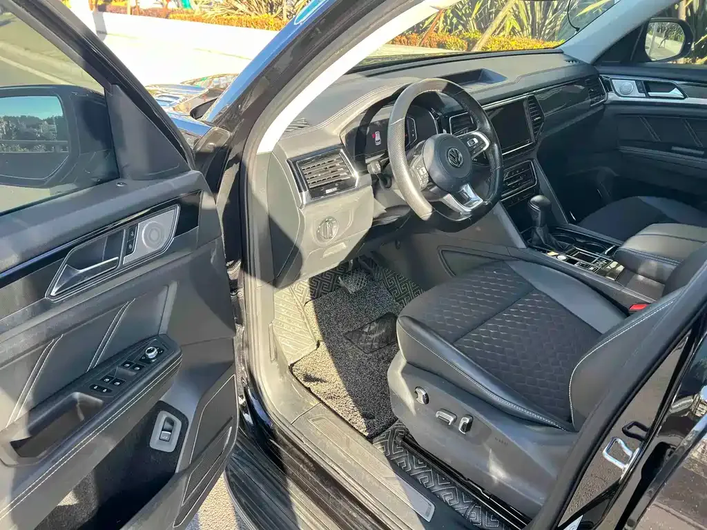 Volkswagen Teramont 2021 из CN, фото 4