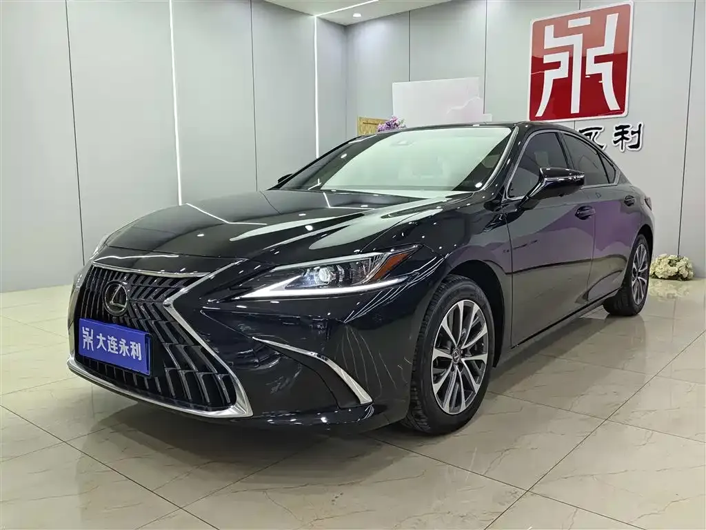 Lexus ES 2024 из CN, фото 1