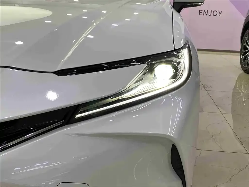 Toyota Camry 2025 из CN, фото 8