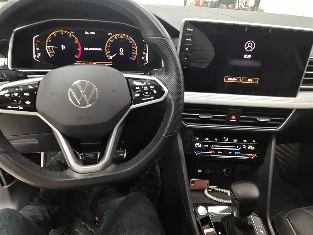 Volkswagen Tiguan L 2021 из CN, фото 8