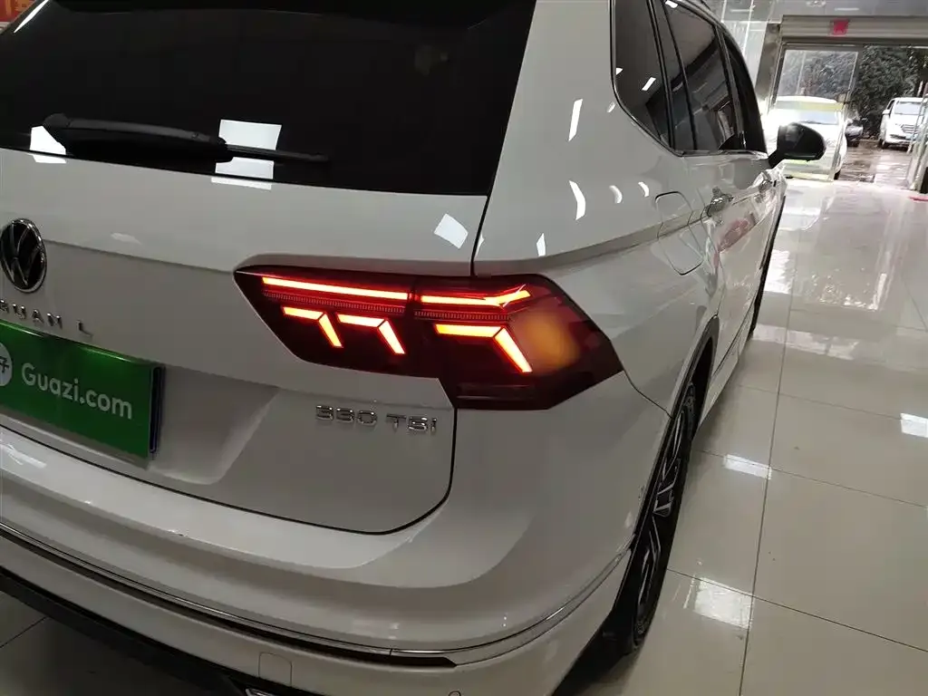 Volkswagen Tiguan L 2021 из CN, фото 2