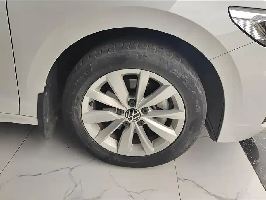 Volkswagen Bora 2022 из CN, фото 9