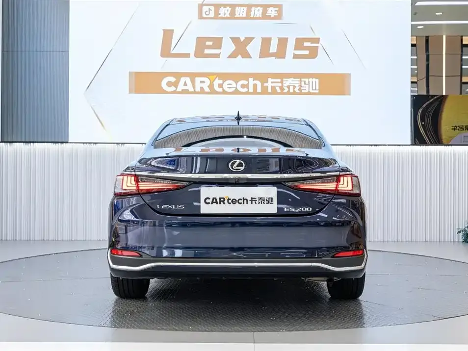 Lexus ES 2023 из CN, фото 5