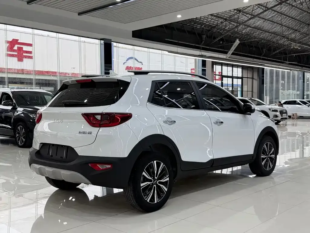 Kia KX1 2022 из CN, фото 4
