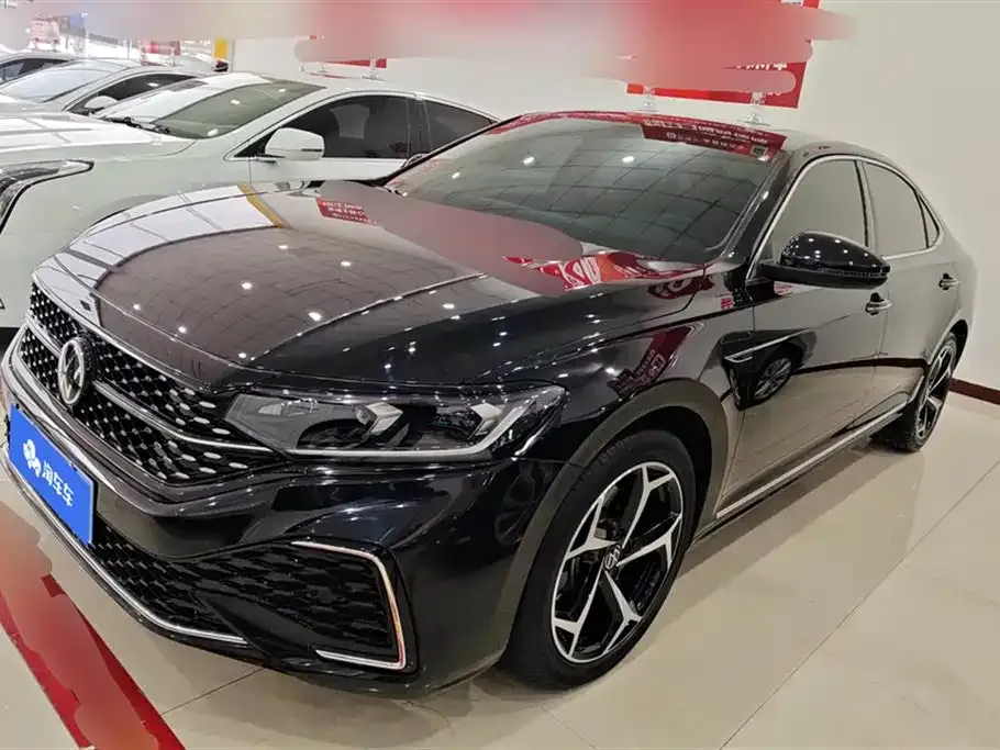 Volkswagen Passat 2022 из CN, фото 1