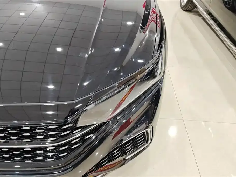 Volkswagen Passat 2022 из CN, фото 2