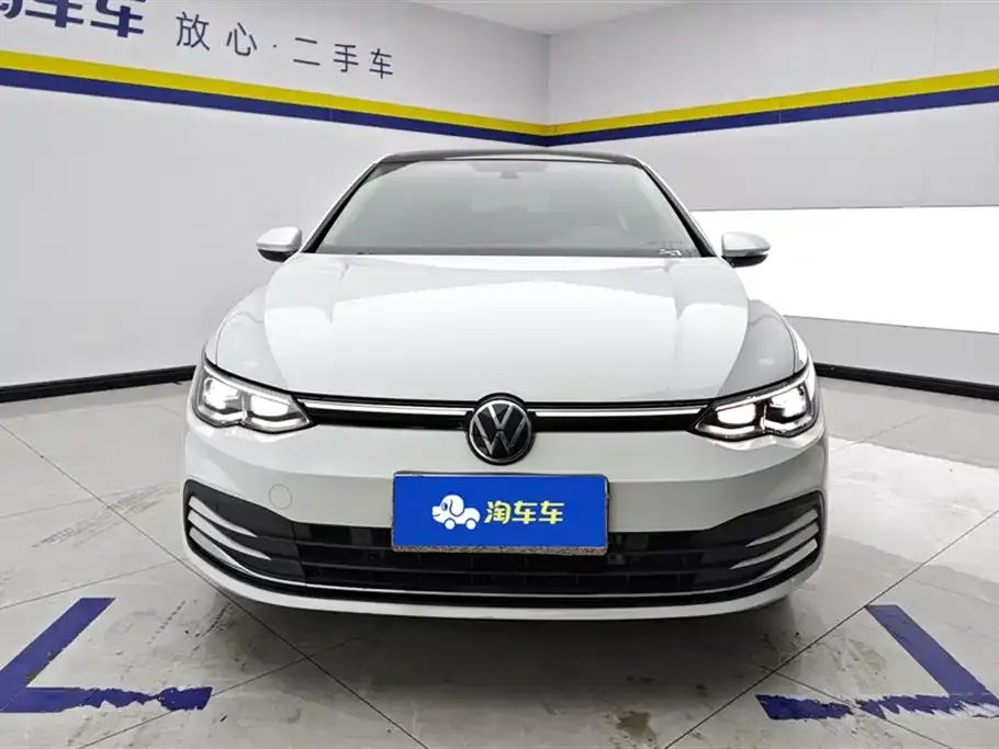 Volkswagen Golf 2021 из CN, фото 2