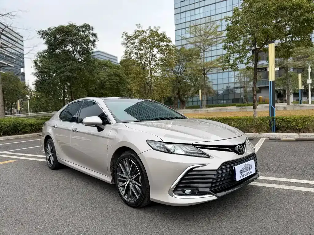 Toyota Camry 2022 из CN, фото 9