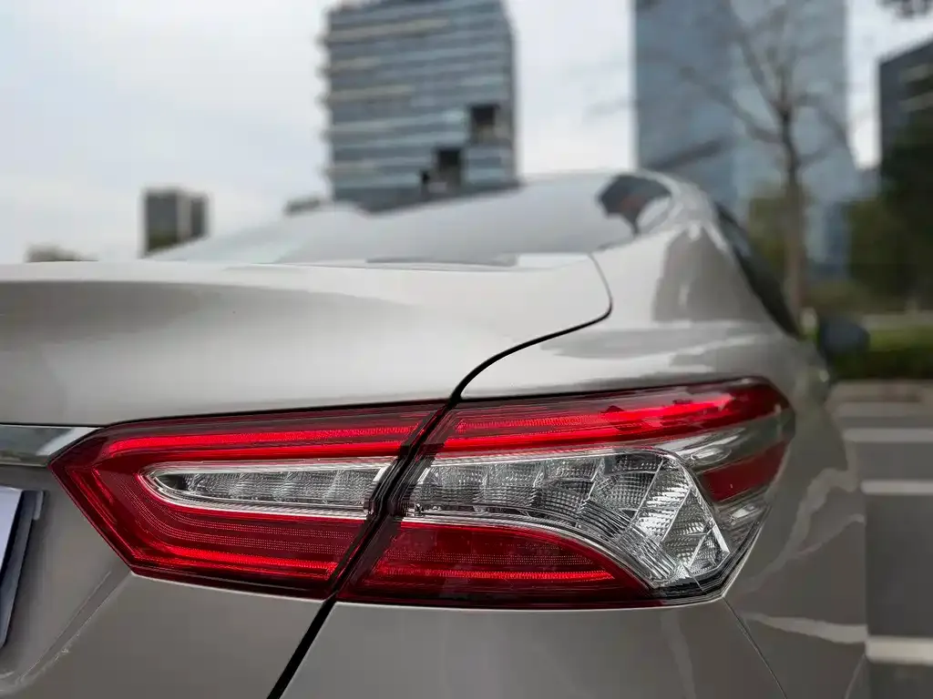 Toyota Camry 2022 из CN, фото 8