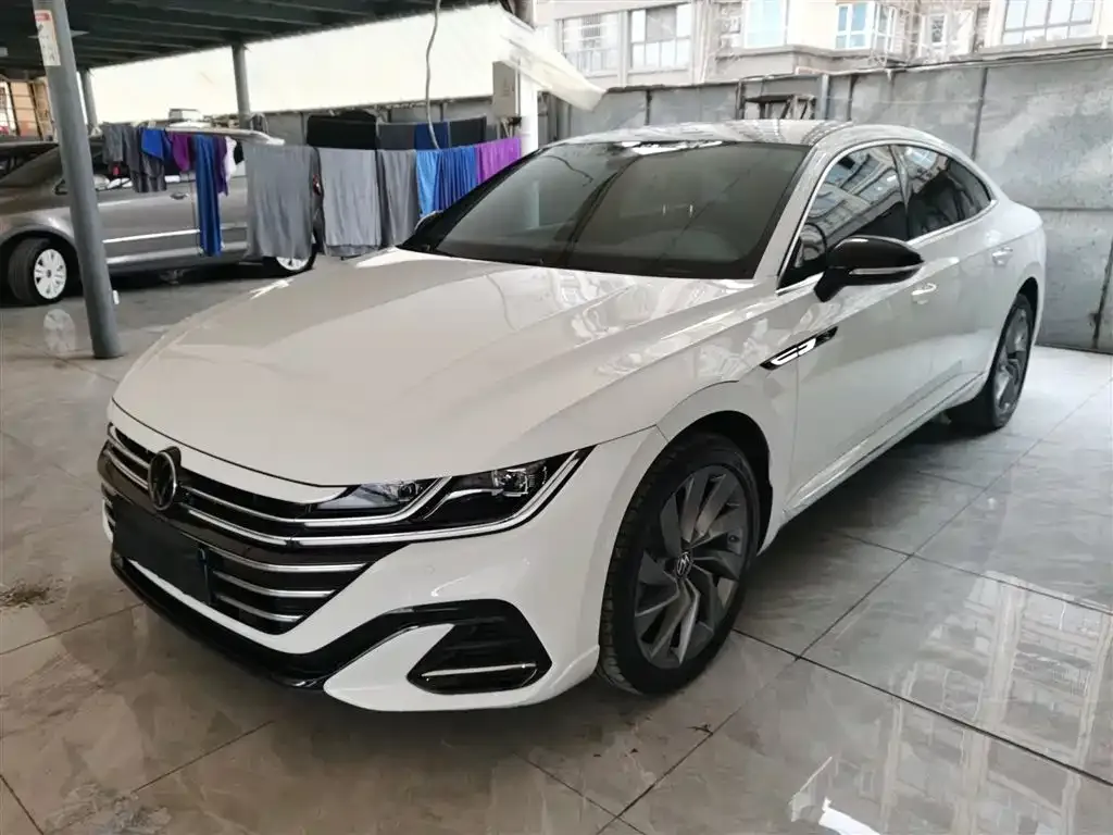 Volkswagen CC 2024 из CN, фото 9