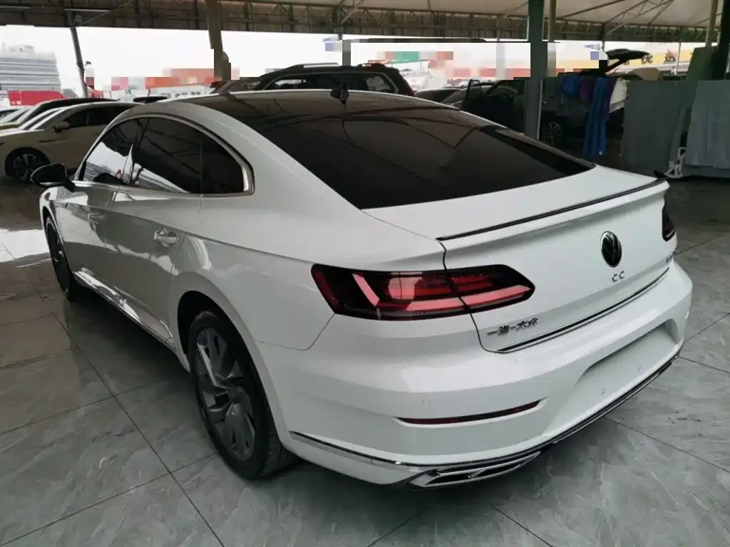 Volkswagen CC 2024 из CN, фото 6