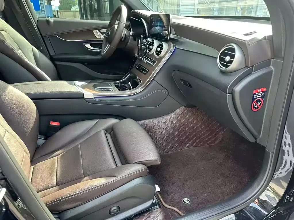 Mercedes-Benz GLC 2021 из CN, фото 4