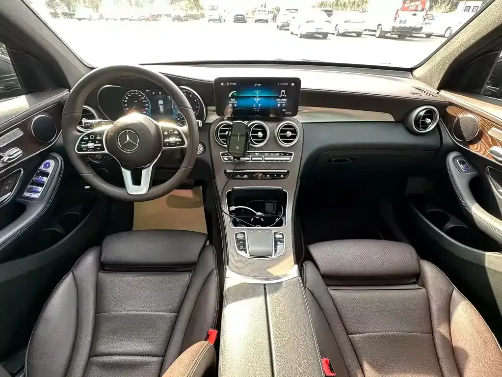 Mercedes-Benz GLC 2021 из CN, фото 8