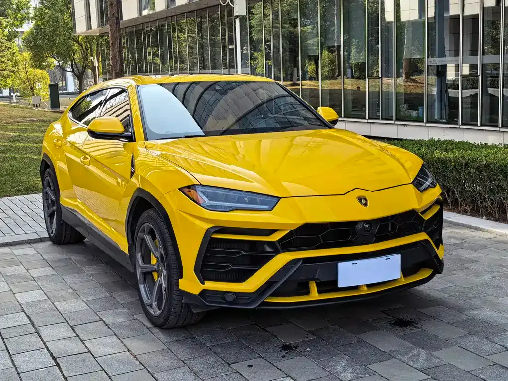 Lamborghini Urus 2023 из CN, фото 6
