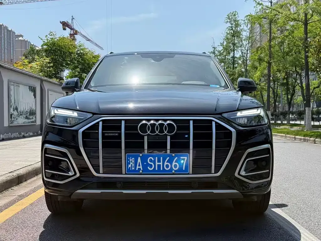 Audi Q5L 2022 из CN, фото 3
