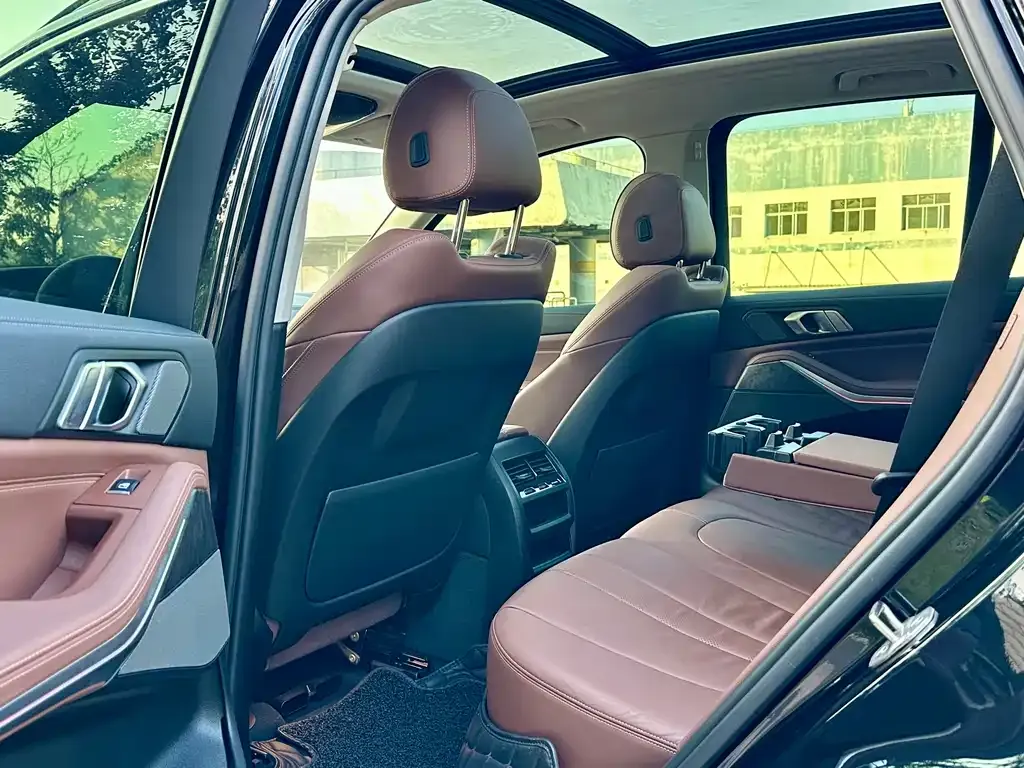 BMW X5 (Import) 2022 из CN, фото 2