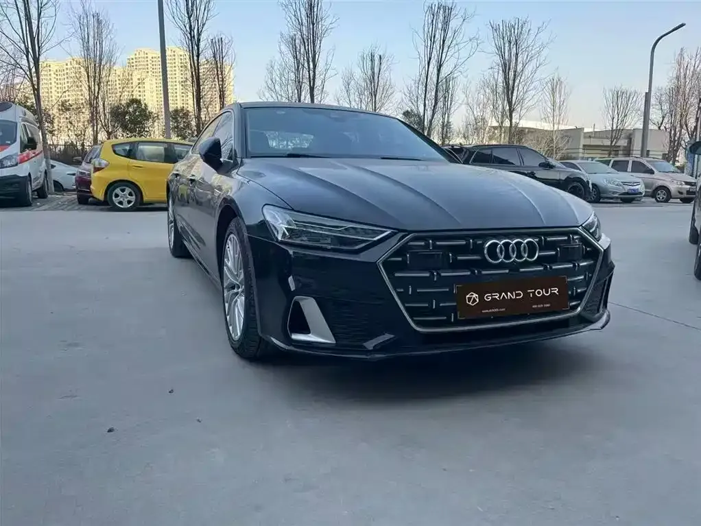 Audi A7L 2023 из CN, фото 10